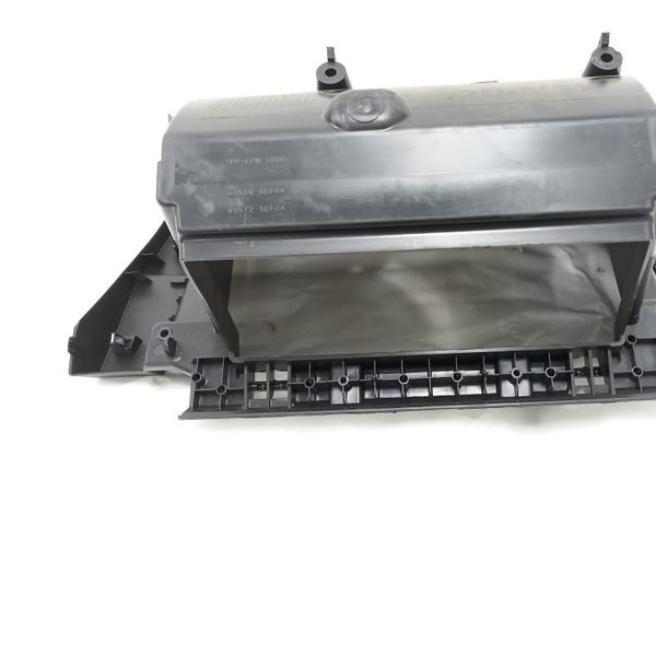 Suporte Porta Luvas Nissan Versa 2021 685205ef0a