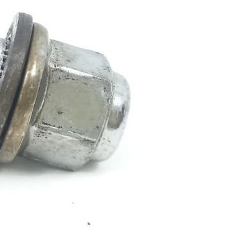Parafuso Roda Traseira Direita Toyota Corolla 2016 Unidade