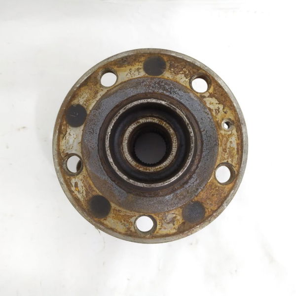 Cubo Rolamento Roda Traseiro Direito Vw Tiguan 2011