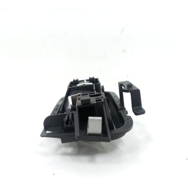Maçaneta Interna Porta Dianteira Direita Amarok 2011 Detalhe