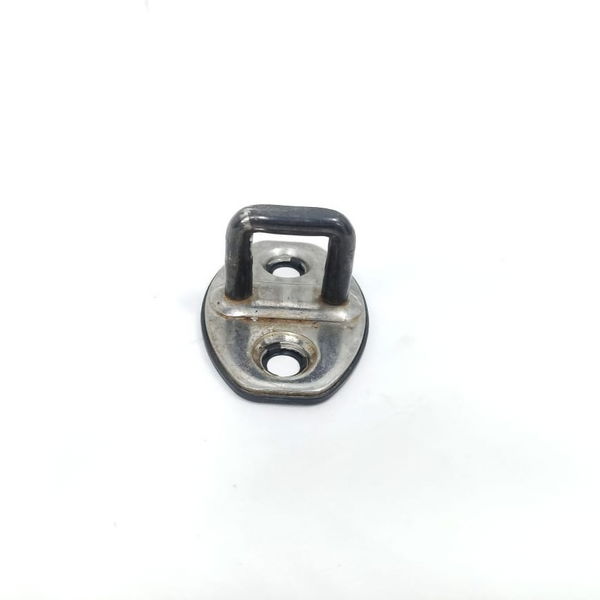 Batente Fechadura Porta Dianteira Direita Vw Amarok 2011