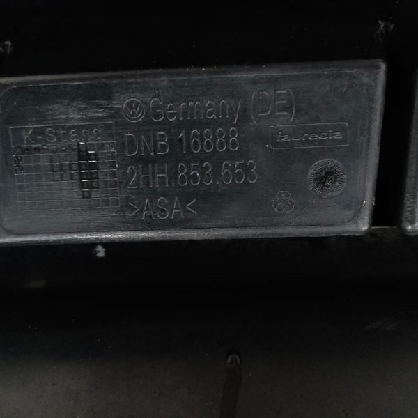 Grade Frontal Vw Amarok 2011 Detalhe