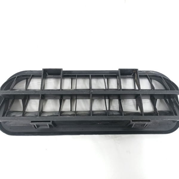 Saída Ar Carroceria Lateral Direito Vw Amarok 2011