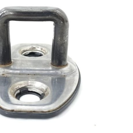 Batente Fechadura Porta Dianteira Esquerda Vw Amarok 2011