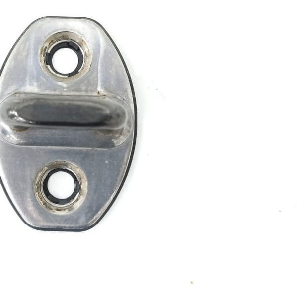 Batente Fechadura Porta Dianteira Esquerda Vw Amarok 2011