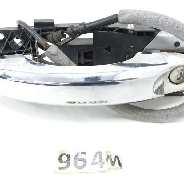 Maçaneta Externa Dianteira Esquerda Vw Amarok 2011