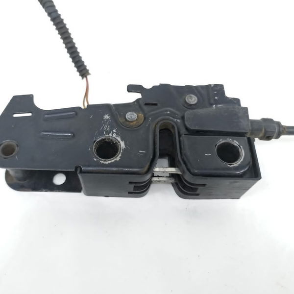Fechadura Capo Volkswagen Amarok 2011