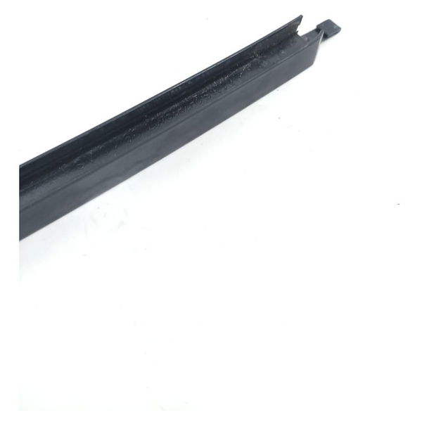 Guia Canaleta Vidro Porta Traseira Esquerda Amarok 2011
