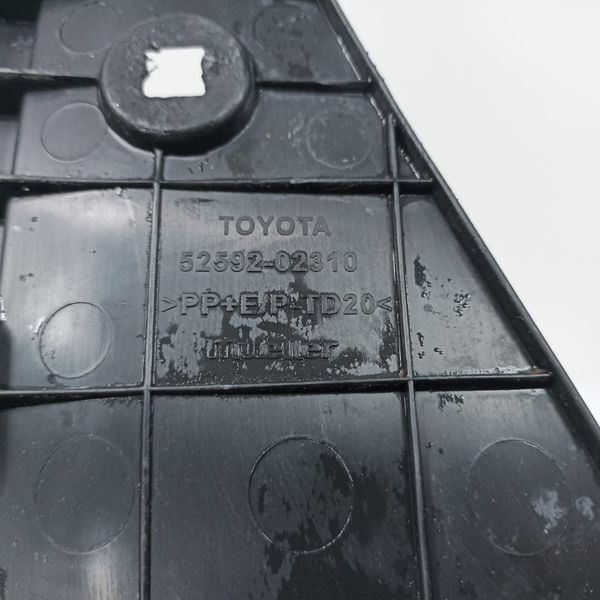 Suporte Parachoque Traseiro Esquerdo Toyota Corolla 2016