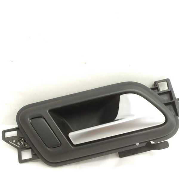 Maçaneta Interna Traseira Direita Vw Amarok 2011 Detalhe