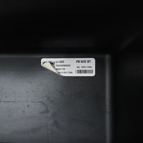 Porta Luvas Gm Tracker Lt 2017 Detalhe