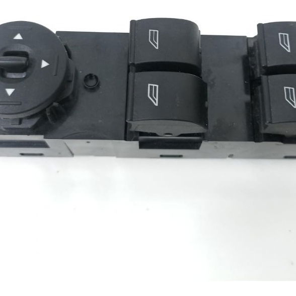 Botão Vidro Porta Dianteira Esquerda Ford Focus Se 2017