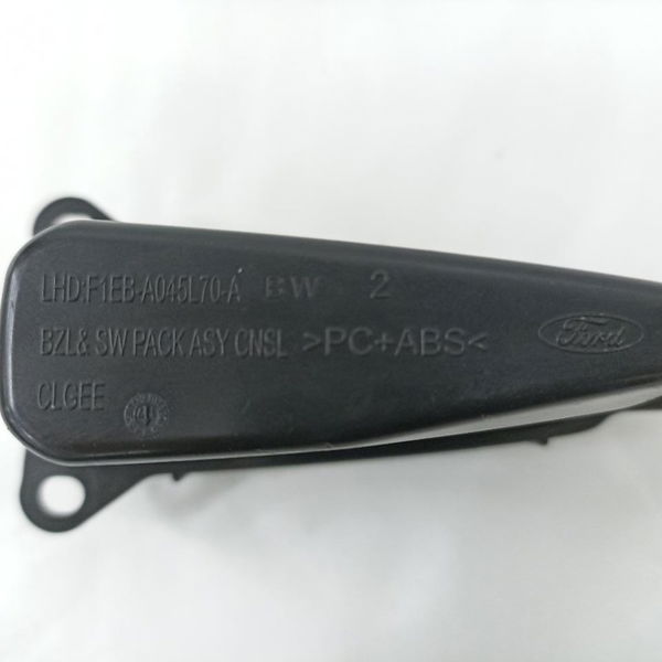 Porta Cartão Ford Focus 2017