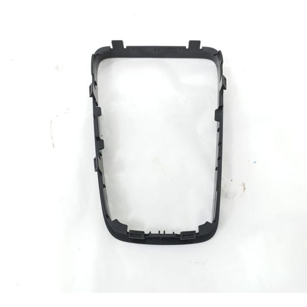 Moldura Trambulador Pequeno Ford Focus 2017