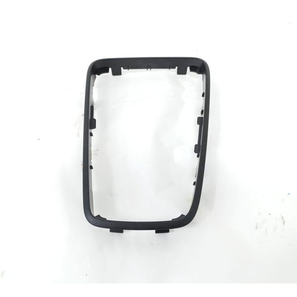 Moldura Trambulador Pequeno Ford Focus 2017