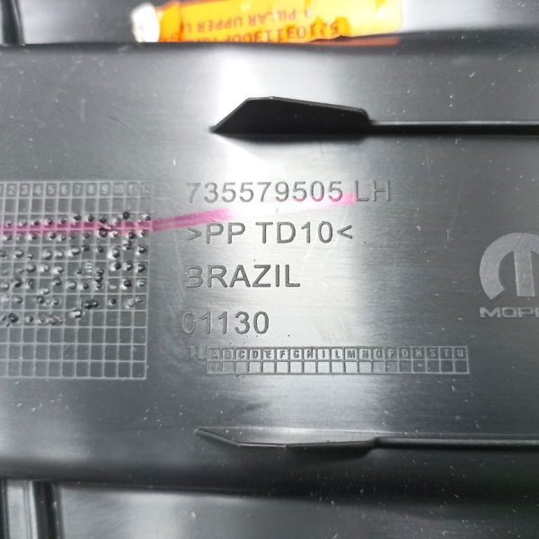 Acabamento Coluna Central Esquerdo Renegade 2022