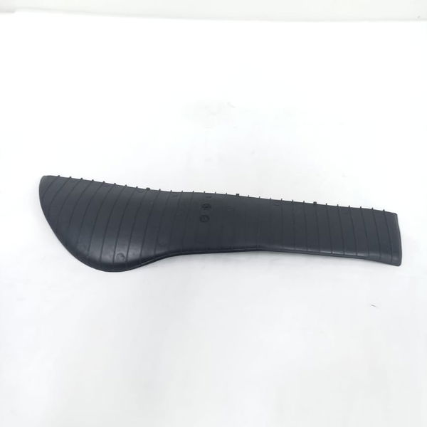 Borracha Forro Porta Dianteira Esquerda Vw Jetta 2013