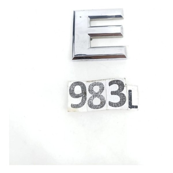 Letra E Emblema Nissan Frontier 2015 