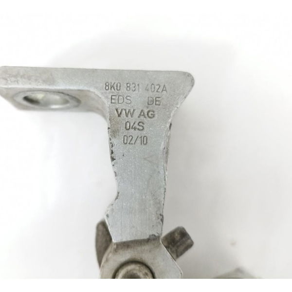 Dobradiça Dianteira  Vw Amarok 2011 Unidade 8k0831402a 