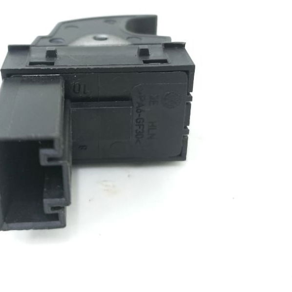 Botão Vidro Elétrico Traseiro Esquerdo Vw Jetta 2013