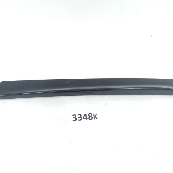 Friso Esquerdo Vigia Traseira Vw Tiguan 2018 8u0854815
