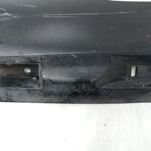 Acabamento Spoiler Lateral Direito Vw Amarok 2011