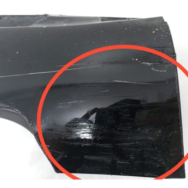 Acabamento Spoiler Lateral Direito Vw Amarok 2011