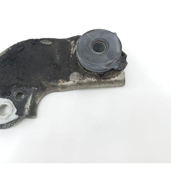 Suporte Intercooler Toyota Hilux 2014