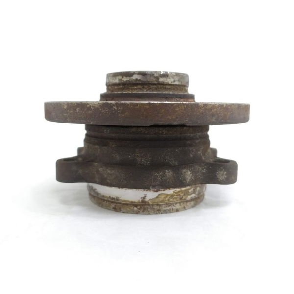 Cubo Rolamento Roda Traseiro Esquerdo Tiguan Tsi 2015