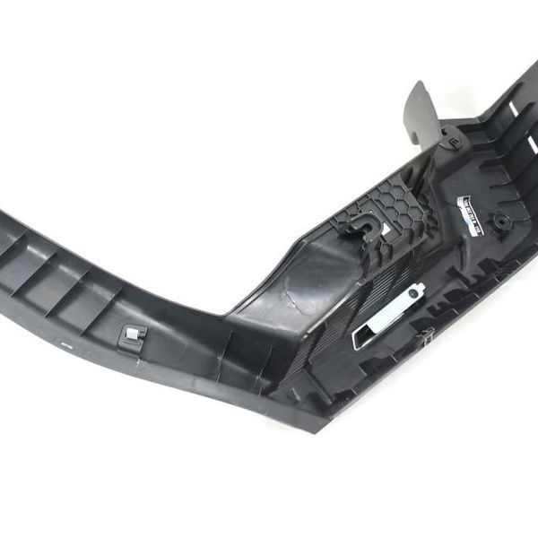 Acabamento Superior Esquerdo Porta Malas Golf Gti 2019