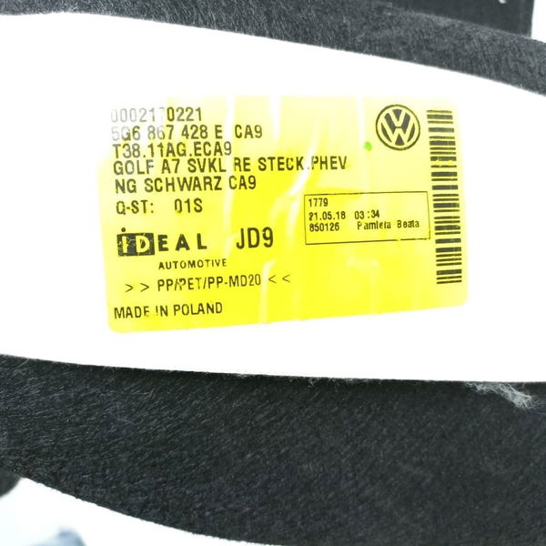 Forro Porta Malas Lado Direito Vw Golf Gti 2019