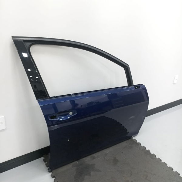 Porta Lata Dianteira Direita Vw Golf Gti 2019 Detalhe