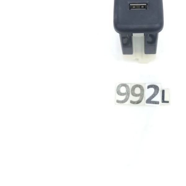 Entrada Usb Gm Tracker Ltz 2017 A 2019 13591084