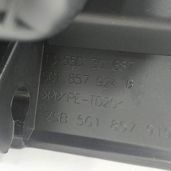 Porta Objetos Painel Esquerdo Vw Golf Gti 2019