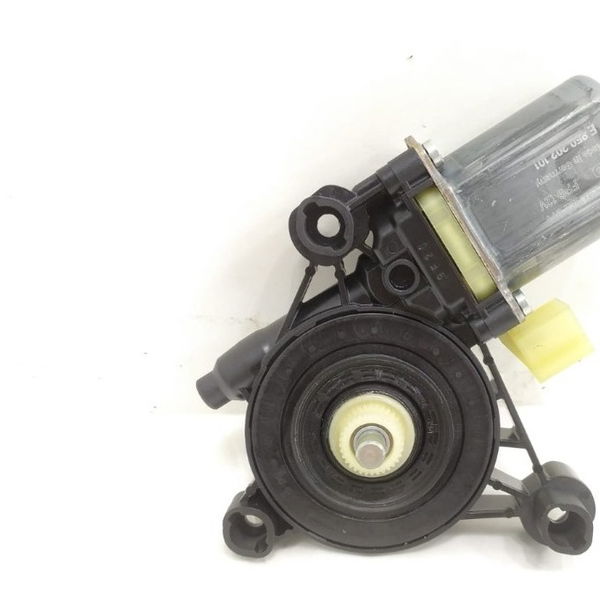 Motor Máquina Vidro Dianteiro Esquerdo Vw Golf Gti 2019