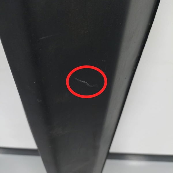 Spoiler Lateral Direito Jeep Compass Flex 2016  N2 Detalhe