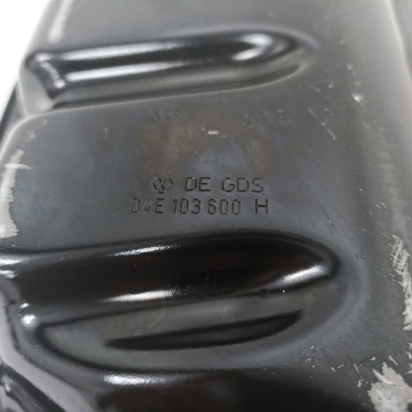 Tampa Óleo Carter Vw Golf Tsi 2.0 2019 04e103600h