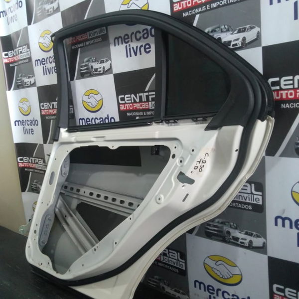 Porta Lata Traseira Direita Mercedes C250 2011