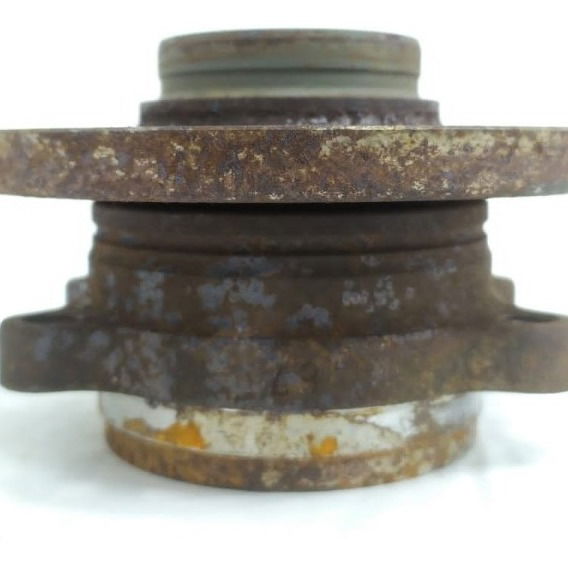 Cubo Rolamento Roda Traseiro Direito Vw Tiguan Tsi 2011