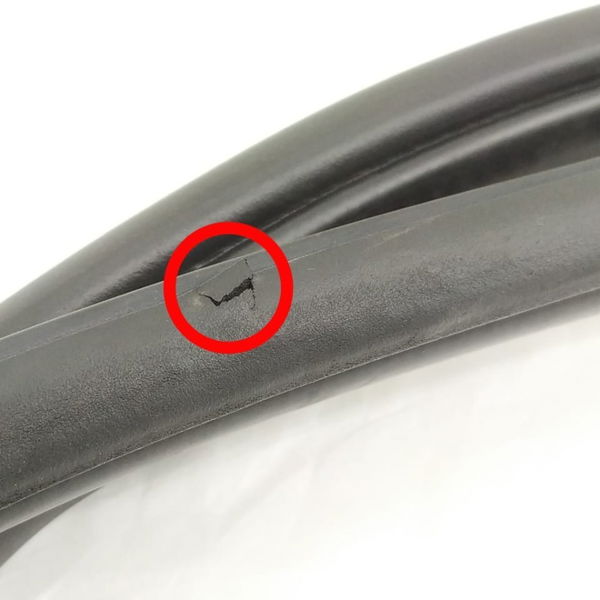 Borracha Porta Dianteira Direita Bmw X4 2017 Detalhe