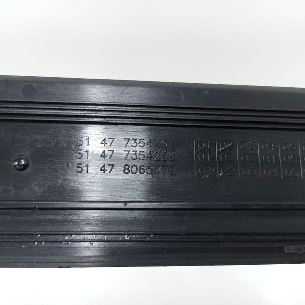 Soleira Porta Dianteira Direita Bmw X4 2017 51477354251