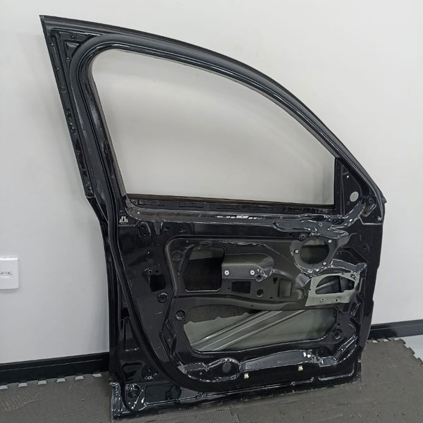 Porta Lata Dianteira Esquerda Bmw X4 2017  Detalhe