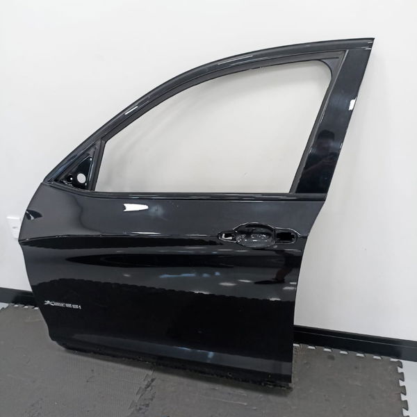 Porta Lata Dianteira Esquerda Bmw X4 2017  Detalhe