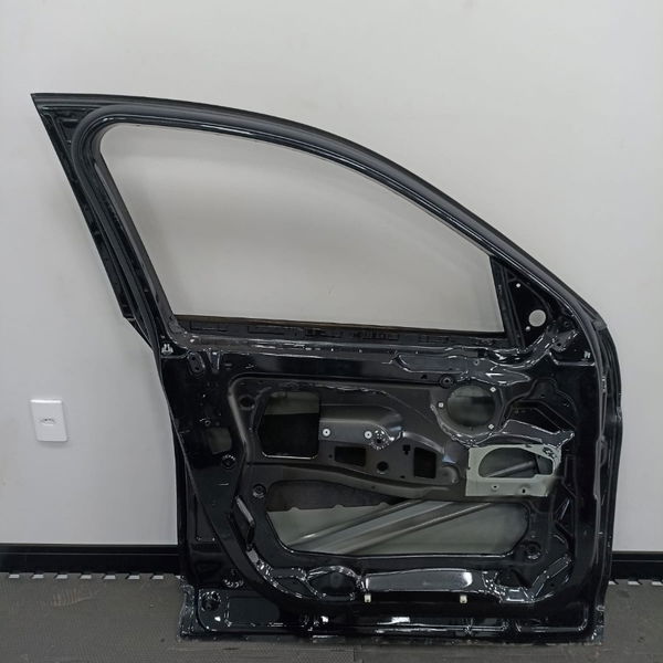 Porta Lata Dianteira Esquerda Bmw X4 2017  Detalhe