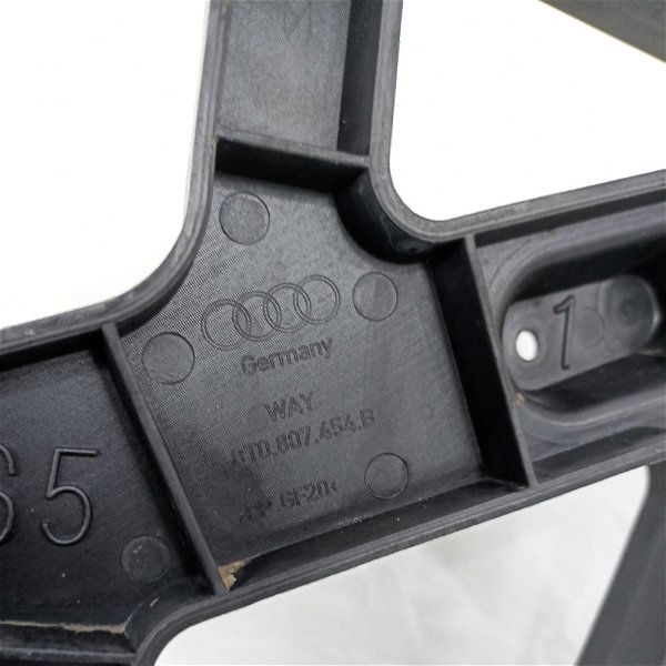 Guia Parachoque Direito Audi Rs5 4.2 V8 2011 
