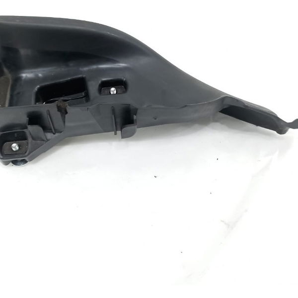 Acabamento Cinto Traseiro Direito Rs5 4.2 V8 2011 
