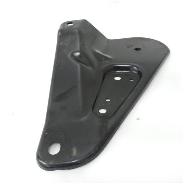 Suporte Interno Traseiro Direito Audi Rs5 4.2 V8 2010