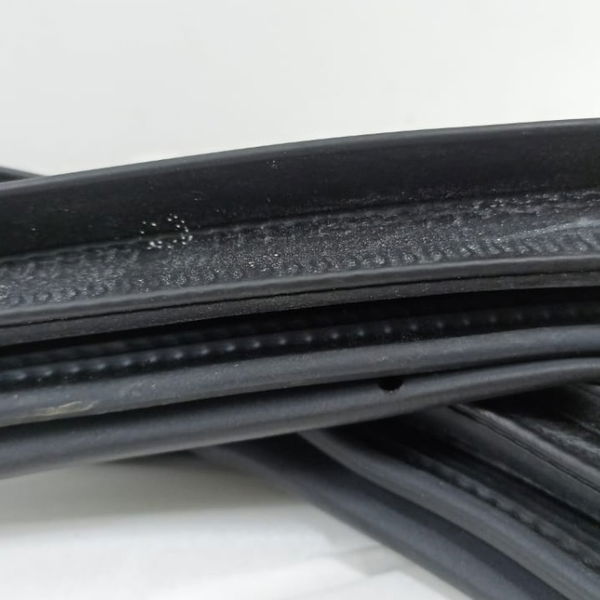 Borracha Porta Dianteira Esquerda Ford Fusion 2008