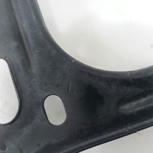 Suporte Paralama Lado Esquerdo Ford Fusion 2.3 Sel 2008
