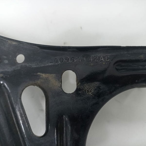 Suporte Paralama Lado Direito Ford Fusion 2.3 Sel 2008